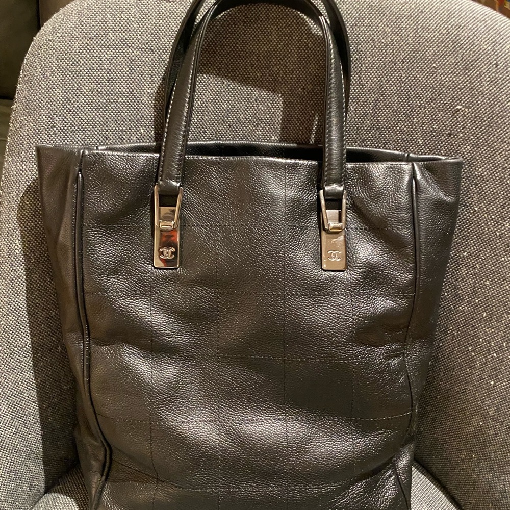 SOLD | CHANEL Book Tote